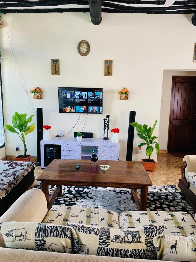 Jambo Diani 1-Bedroom Apartment Close To The Beach Diani Beach Exterior photo